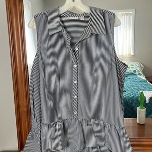 Logo sleeveless blouse L